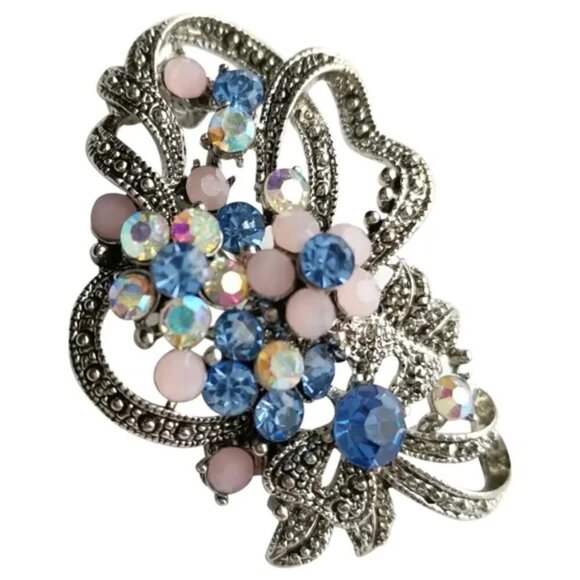NEW Blue bouquet crystal brooch pin in silver tone - Picture 1 of 11